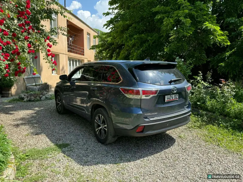 Toyota · Highlander - 1780420946029