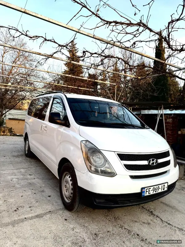 hyundai · H1 - 1777387358050