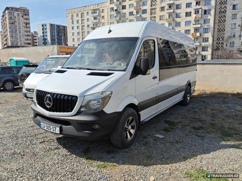 mercedes benz · sprinter - 1776890837621