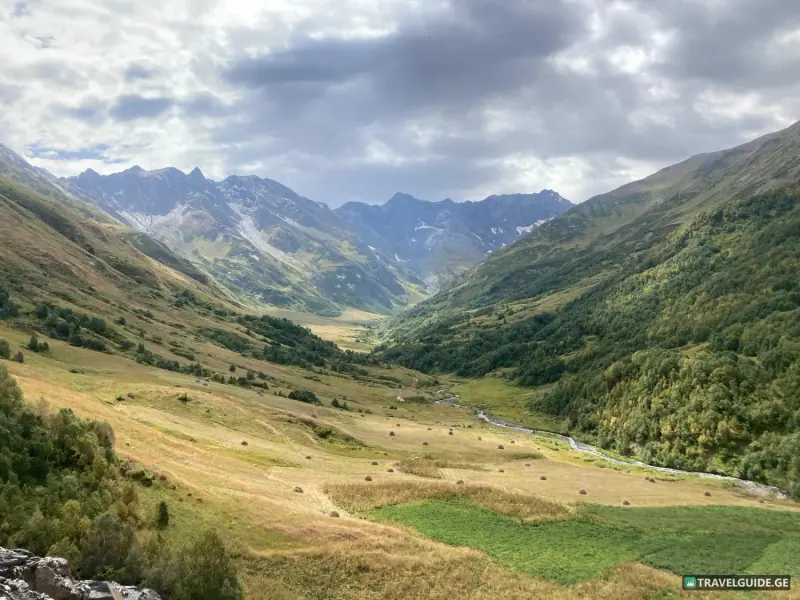 12 Days  Private Tour : From Mountains to the Sea - 15