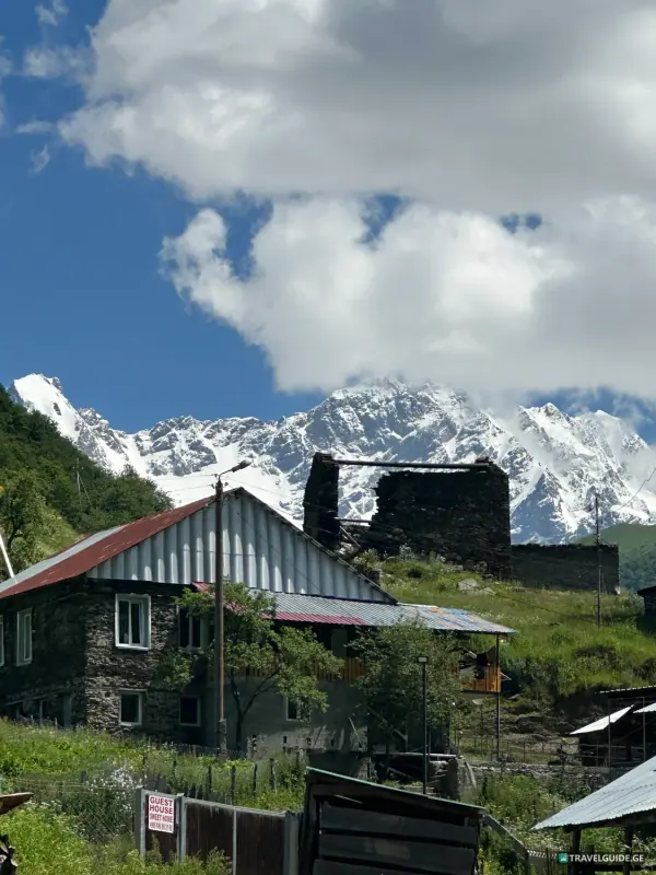 Lalkhori