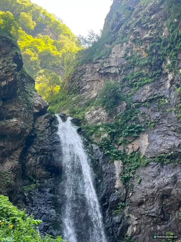 Gveleti Waterfall: A Quick Escape in Dariali Gorge - 1