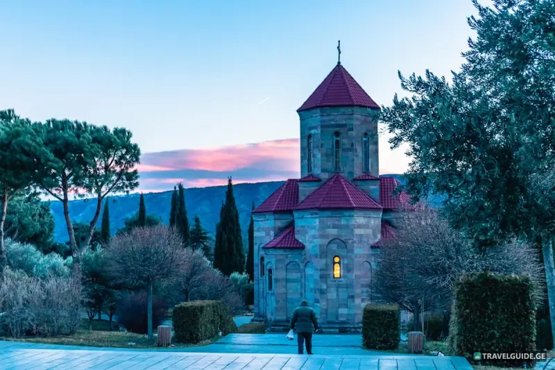 Holy Trinity Cathedral of Tbilisi (Sameba) - 3