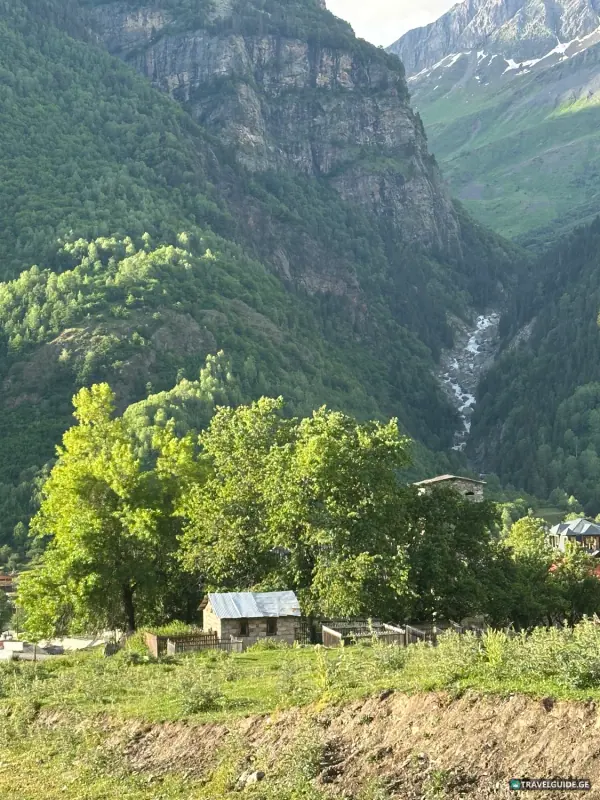 ჟაბეშის ხის ეკლესია